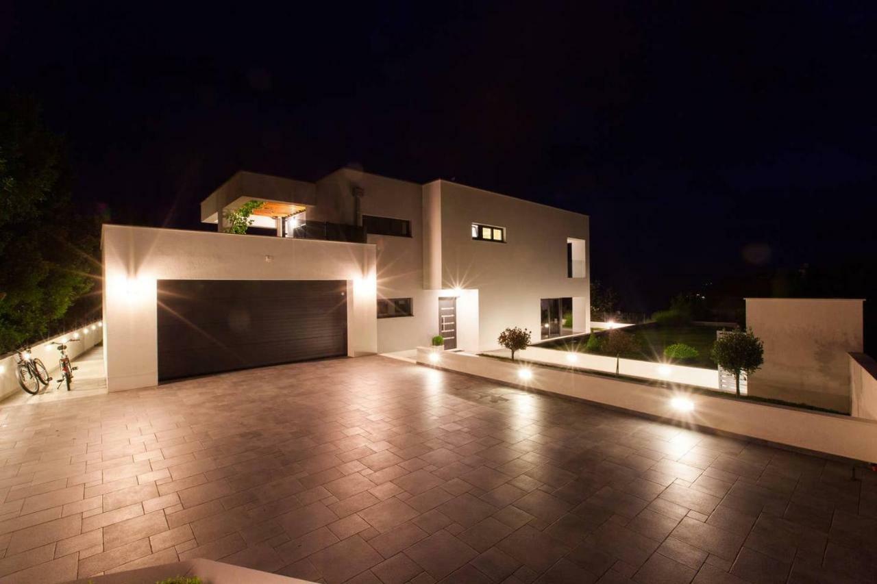 Villa Rina - Luxury Holiday Home 茨里克韦尼察 外观 照片