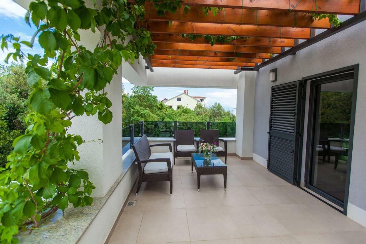 Villa Rina - Luxury Holiday Home 茨里克韦尼察 外观 照片