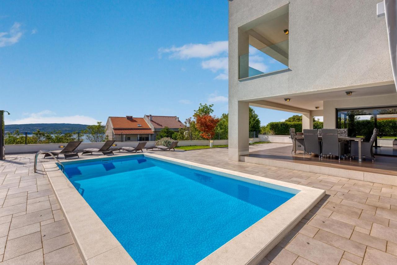 Villa Rina - Luxury Holiday Home 茨里克韦尼察 外观 照片